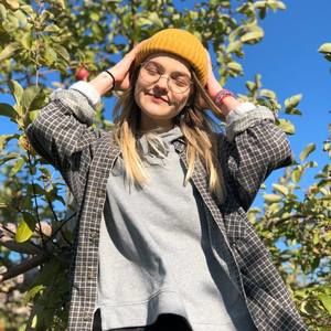 Meet your Posher, Laurianne